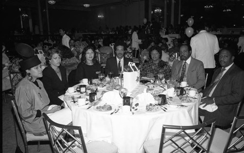 Charles R. Drew Medical Society Auxiliary luncheon attendees posing together, Los Angeles, 1989