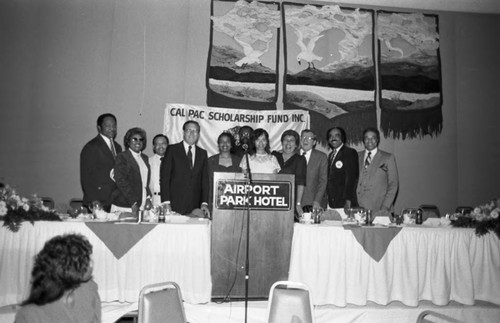 Cal-Pac 10th Annual Scholarship Fund Awards Banquet participants posing together, 1983