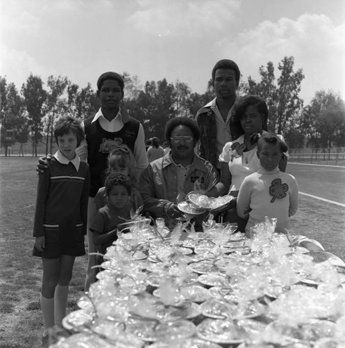 4-H Club members posing together at Compton College, Los Angeles, 1972