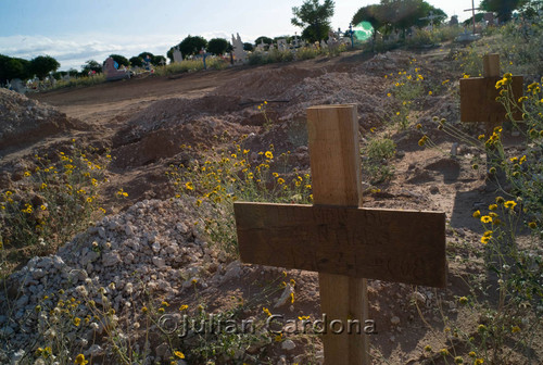 Mass grave, Juárez, 2009