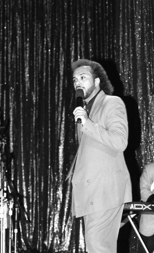 Howard Hewett, Los Angeles, 1989 — Calisphere