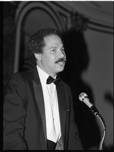 Randall Robinson speaking at the TransAfrica and Artists and Athletes Against Apartheid benefit, Los Angeles, 1985