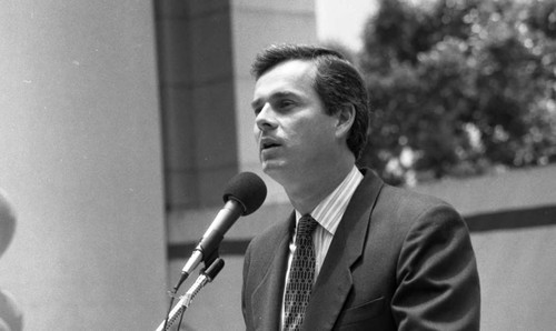 James K. Hahn speaking in front of City Hall, Los Angeles, 1987