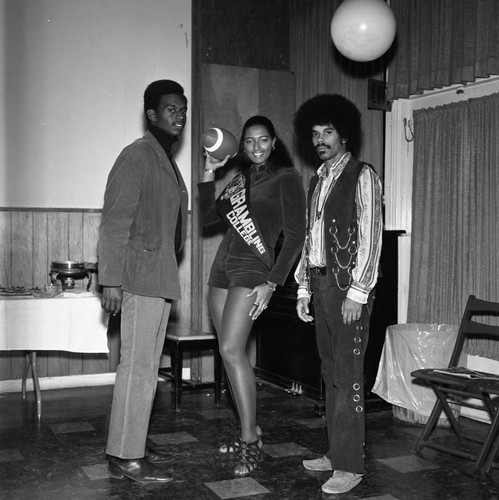 Grambling College students pose for a group portrait, Los Angeles, 1971