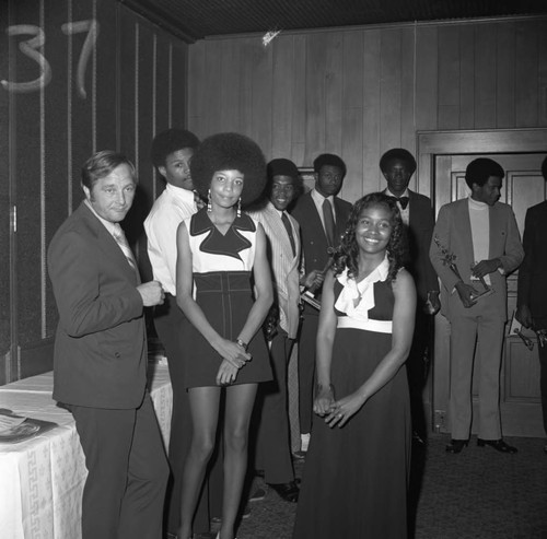 Basketball Championships Awards, Los Angeles, 1973