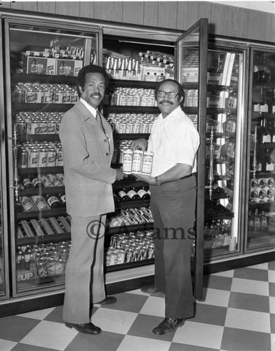 Beer case, Los Angeles, 1975