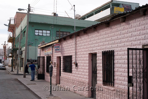 Storefronts, Juárez, 2007