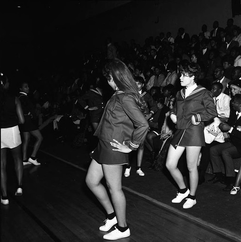 Basketball game, Los Angeles, 1967