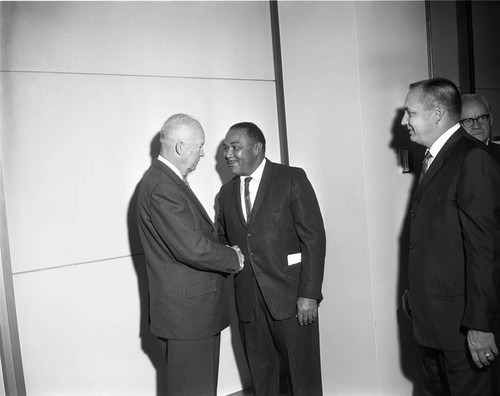 Eisenhower shaking hands, Los Angeles, 1962