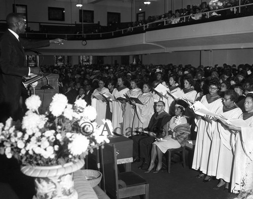 Choir singing during the installation of Dr. Thomas Kilgore, Jr., Los Angeles, 1964