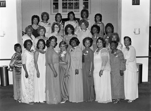 Eta Phi Beta members posing together, Los Angeles, 1983