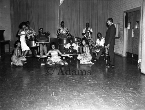 Performance group, Los Angeles, 1962