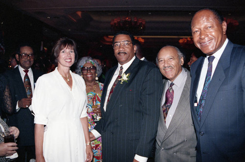 LAPD Chief Willie Williams posing with Mayor Tom Bradley and others, Los Angeles, 1992