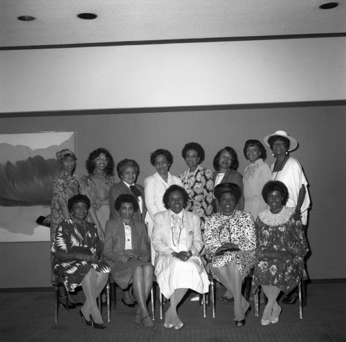 Los Angeles Alumnae Chapter of Delta Sigma Theta members posing together during a Jabberwock event, Los Angeles, 1986