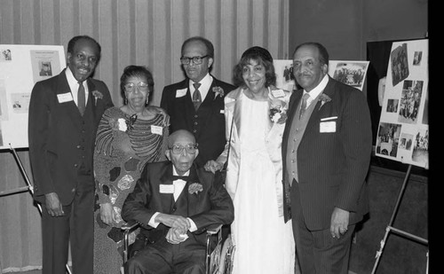 Dr. Tandy Washington Coggs Sr. posing with family on this 100th birthday, Los Angeles, 1987