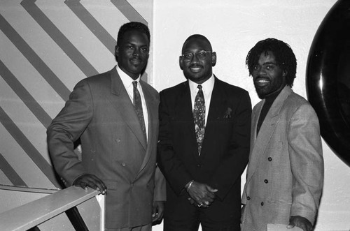 Attendees of the National Newspapers Publishers Association convention posing together, Los Angeles, 1993