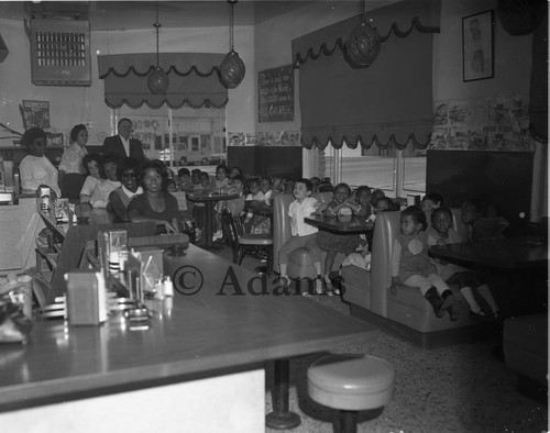 Delta Sigma Theta, Los Angeles, 1971