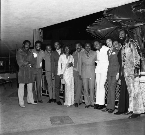 Motown stars gather for a group portrait, Los Angeles, 1971