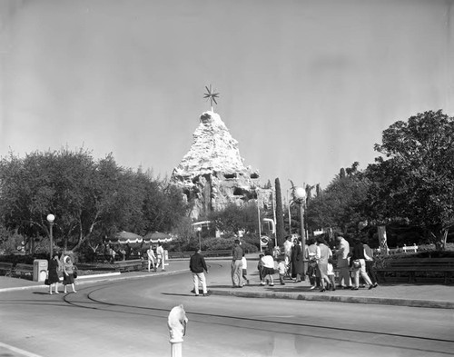 Disneyland, Anaheim, 1963