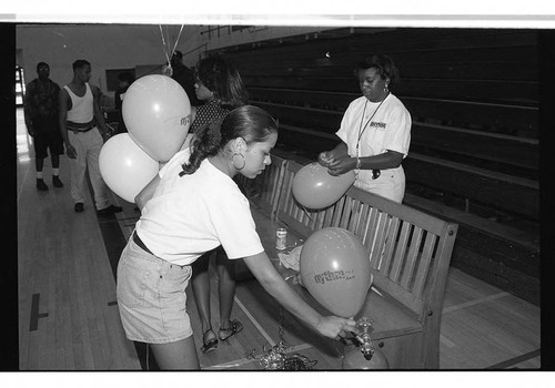 KJLH radio event, Los Angeles, 1994