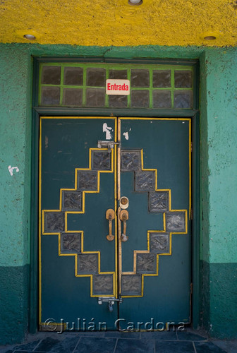 Doorway, Juárez, 2007