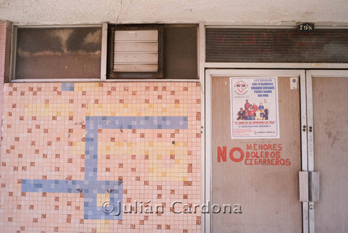 Storefront, Juárez, 2007