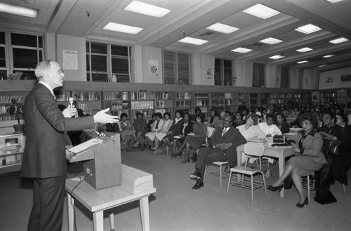 Crenshaw High School library lecture, Los Angeles, 1983