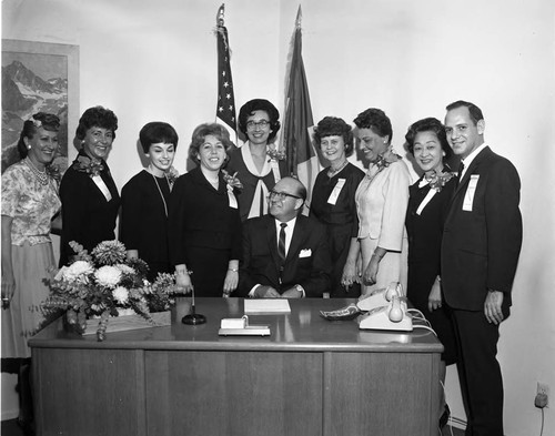 Men and women in office, 1963