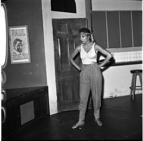 Phyllis Bailey performing on stage, Los Angeles, 1982