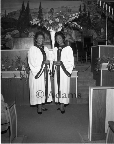 Women in choir robes, Los Angeles, 1963