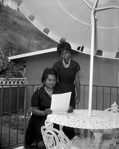 Two women, Los Angeles, 1962