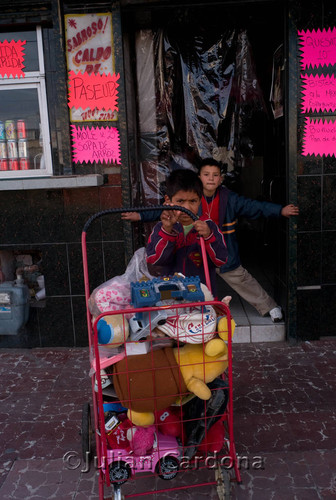 Two Boys in Doorway, Juárez, 2008