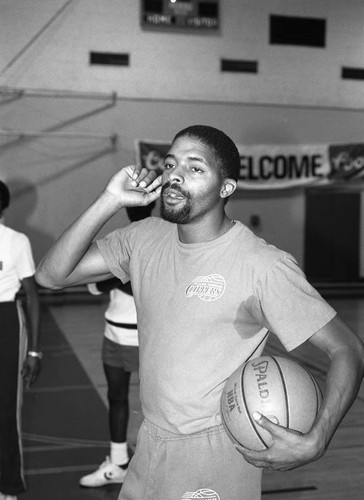 Norm Nixon talking to basketball camp participants at Crenshaw High, Los Angeles, 1985