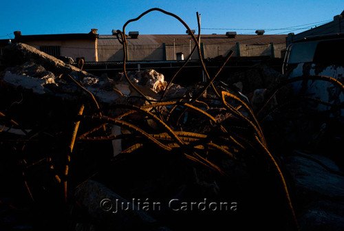 Reinforcing Bars and Concrete, Juárez, 2007