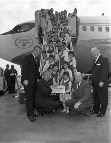 Orphans arrive in Los Angeles, Los Angeles, 1963