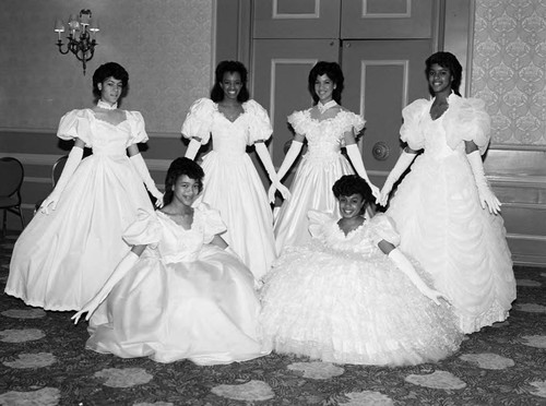 Phi Delta Kappa debutantes posing together, Los Angeles, 1987