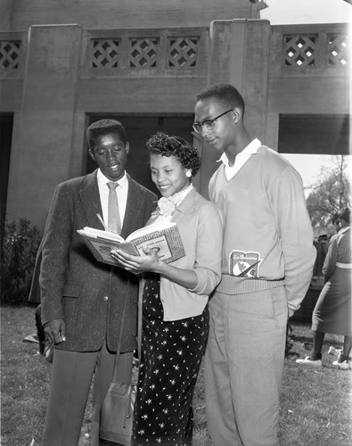 Students at school, Los Angeles