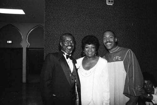 Albertina Walker posing with Keith Pringle at the 26th Annual Grammy Awards, Los Angeles, 1984