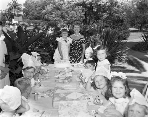 Children, Los Angeles, 1948