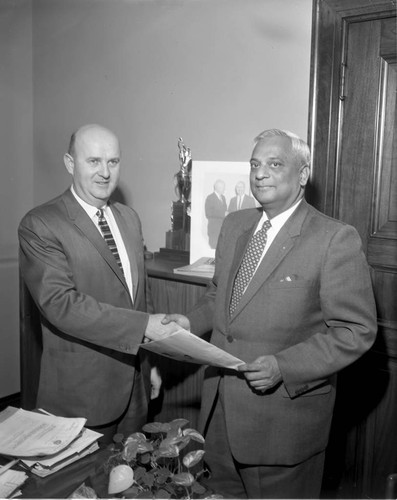 Hahn and retiring officer, Los Angeles, 1963