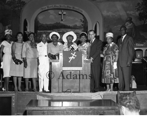 Bethune Women's Day guests and speakers posing together at Second Baptist Church, Los Angeles, 1962