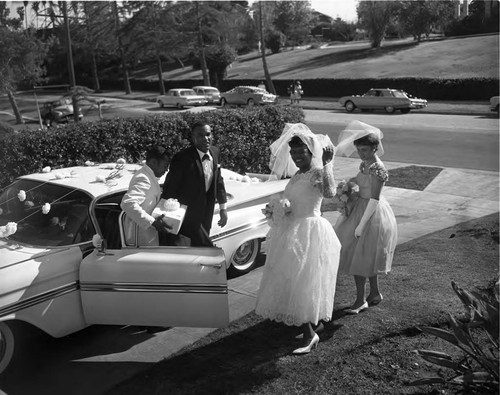 Bride outdoor, Los Angeles, 1962