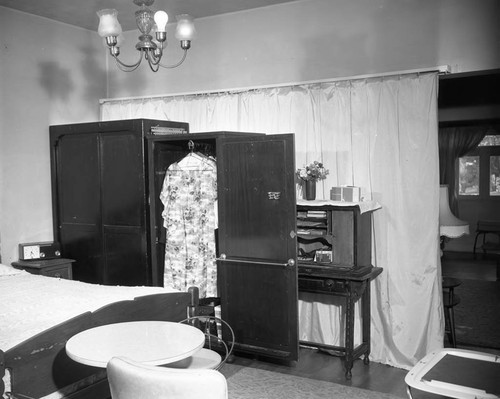 Bedroom, Los Angeles, 1962