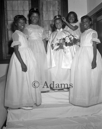 Five girls, Los Angeles, 1966