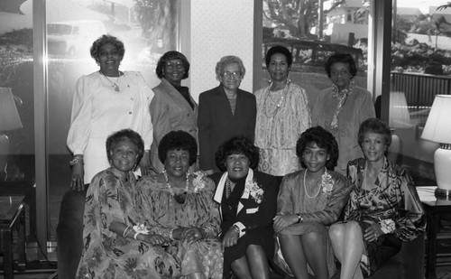 Theta Mu Omega Chapter, AKA Sorority sisters posing together, Los Angeles, 1986