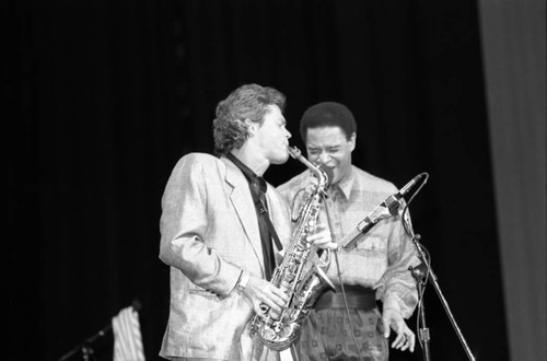 Al Jarreau and David Sanborn performing at the 11th Annual Black Radio Exclusive Conference, Los Angeles, 1987