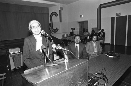 Rosa Parks speaking to a Compton Unified School District group, Los Angeles, 1983