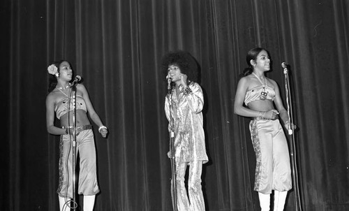 KGFJ soul caravan, Los Angeles, ca. 1973