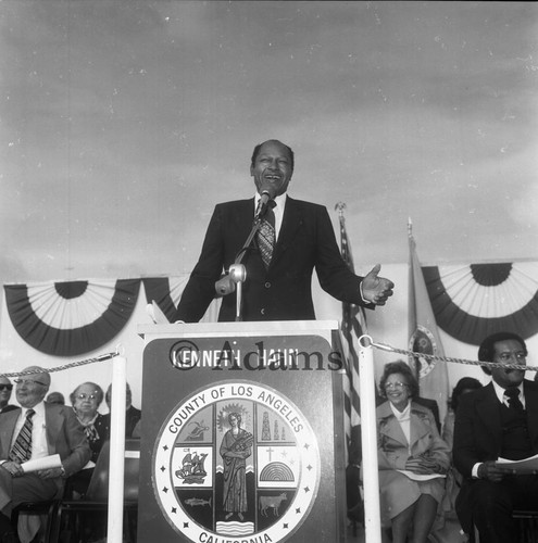 Bradley at podium, Los Angeles, 1965