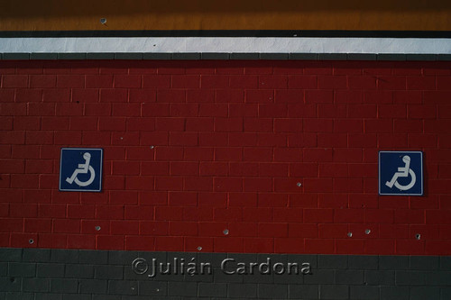 Bullet holes, Juárez, 2008